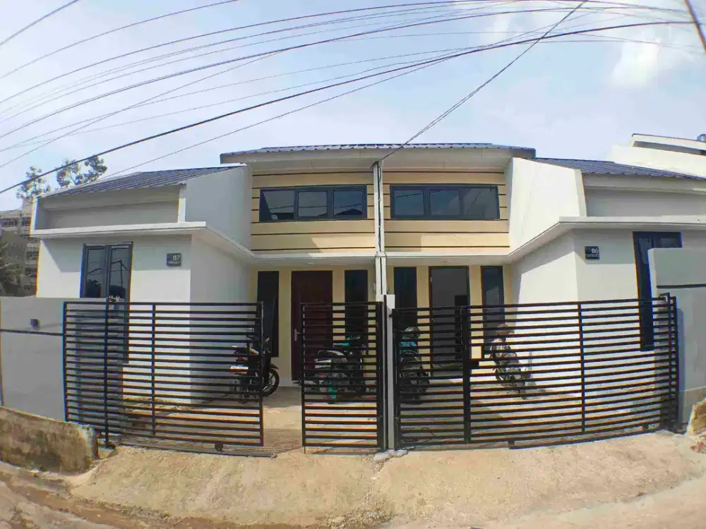 Frellia Residence Rumah 1 Lantai Tangah Kota Palembang Bonus Mezzanine atau Canopy