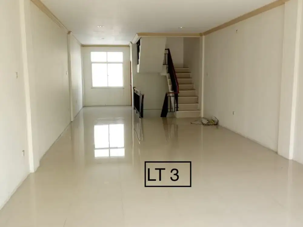 DIJUAL RUKO MINIMALIS BANGUNAN 3 LANTAI HARGA TERMURAH  DI JALAN UTAMA TAMAN PALEM LESTARI