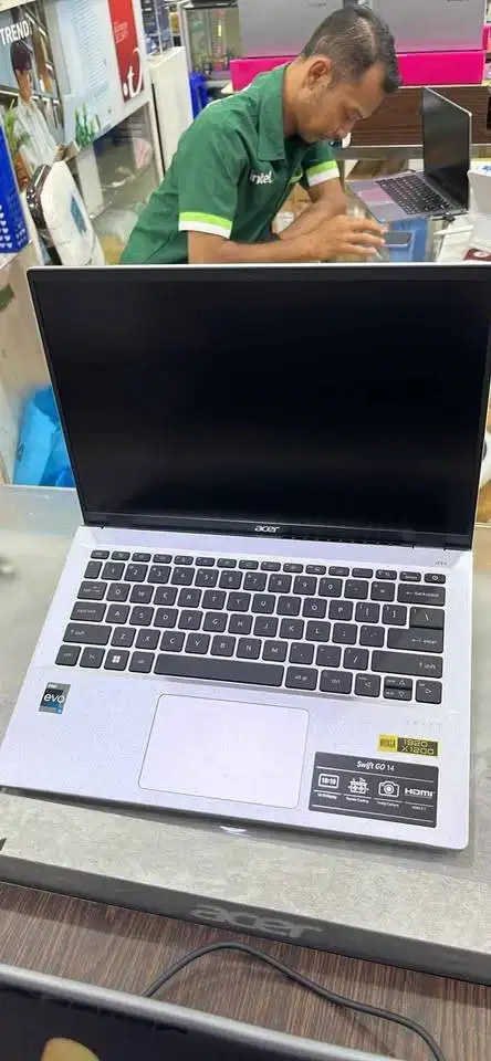 Acer SFG14-71T-51MG TouchScreen –  [i5 13500H-16GB-SSD 512GB]