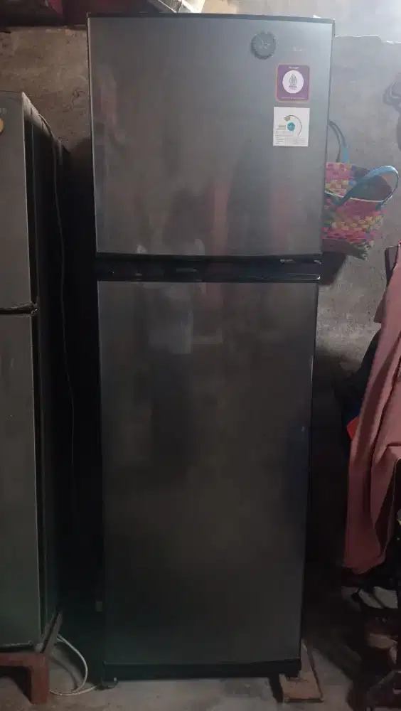 Barang elektronik rumah tangga