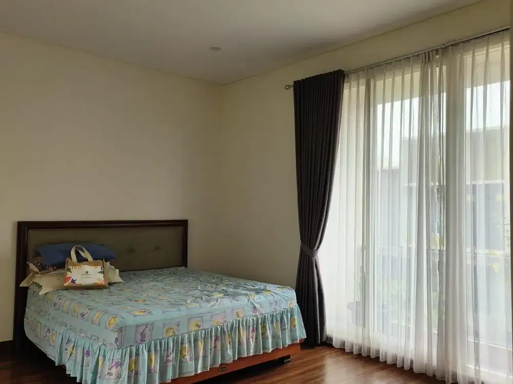 Dijual Rumah Mewah Cluster Mozart Symphonia Gading Serpong