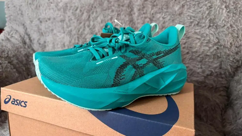 Asics Novablast 5 Wave Tale Black Woman Original