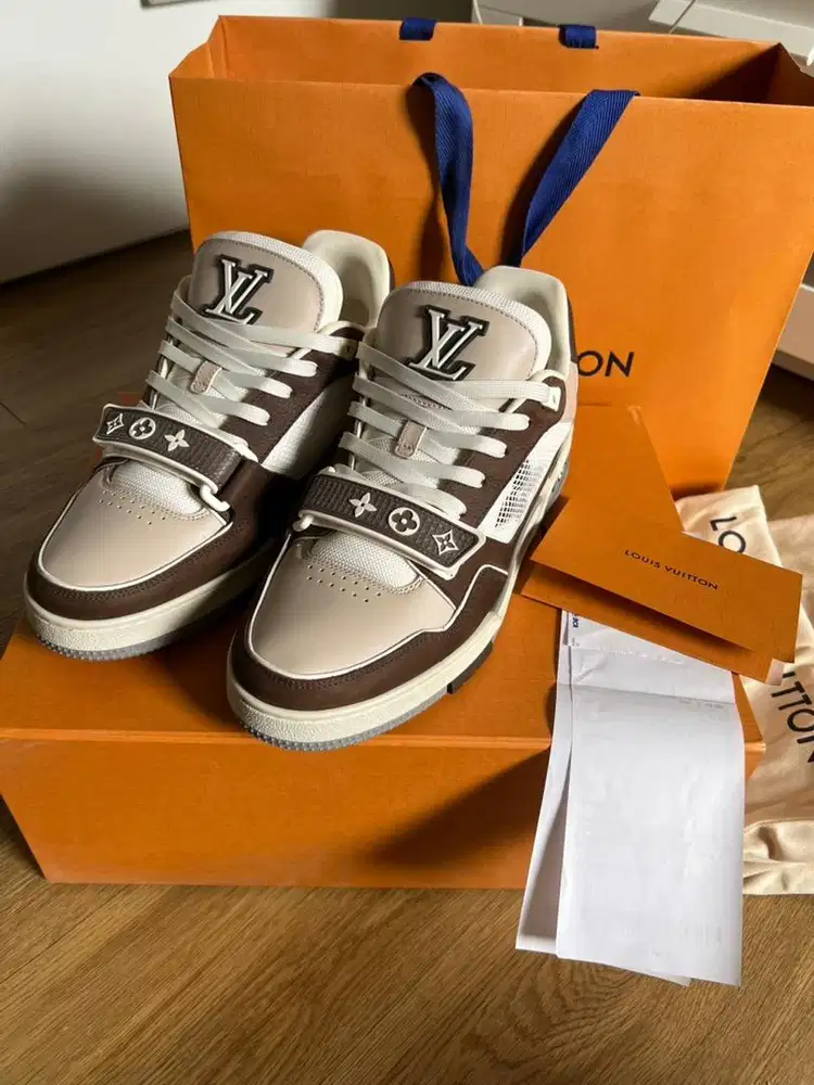 LV TRAINER SNEAKER ( moka )