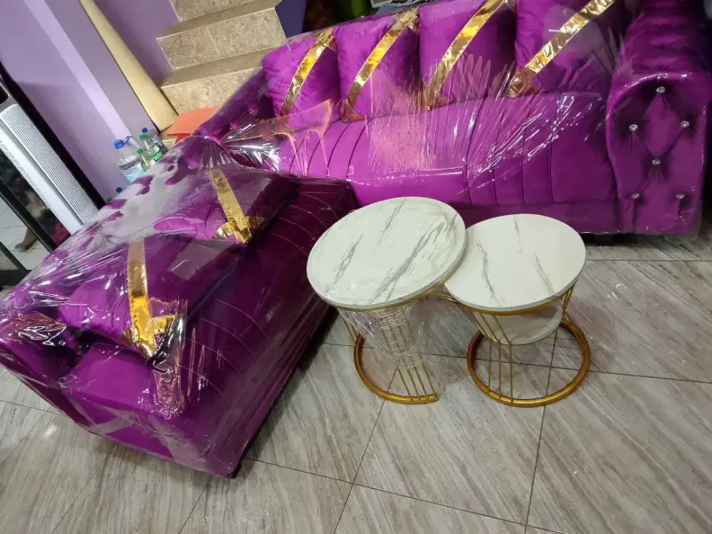 Sofa L Kancing + Meja Besi