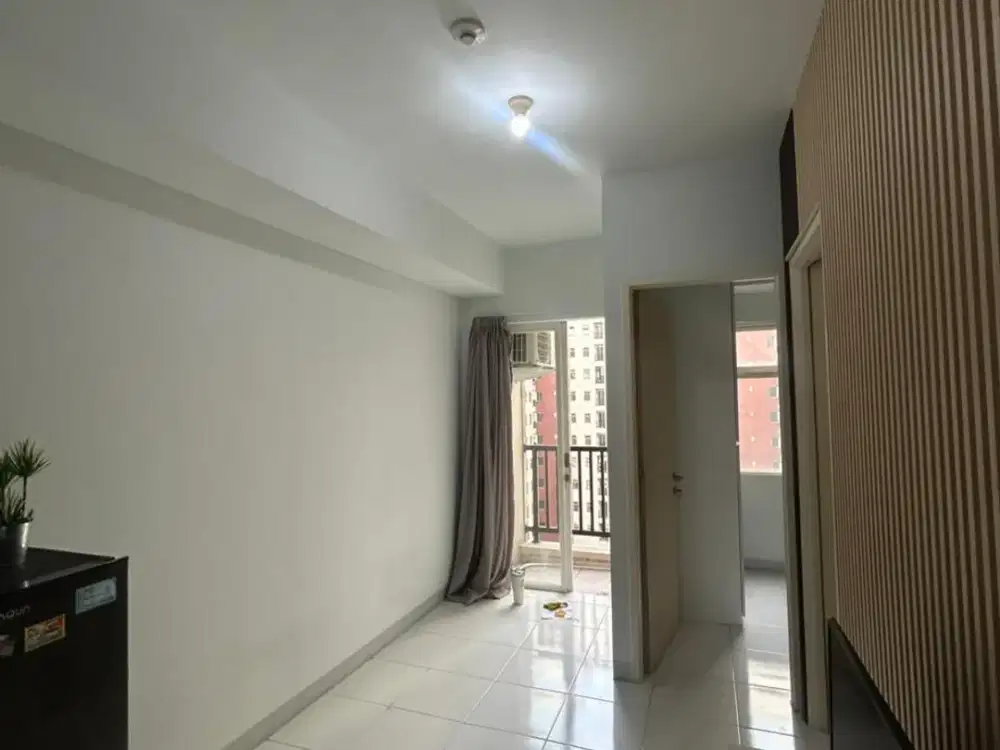 DISEWAKAN APARTEMEN AYODHYA BARU DAN NYAMAN SANGAT BERSIH