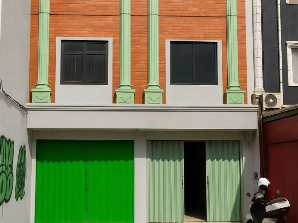 RUKO GANDENG RAMAI !! Margonda Raya Disewakan 4 Lantai Pondok Cina Beji Depok