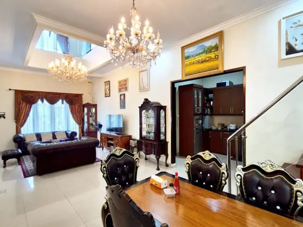 Rumah Homey & Cozy Ideal untuk Keluarga di Sektor 9 Bintaro | KH