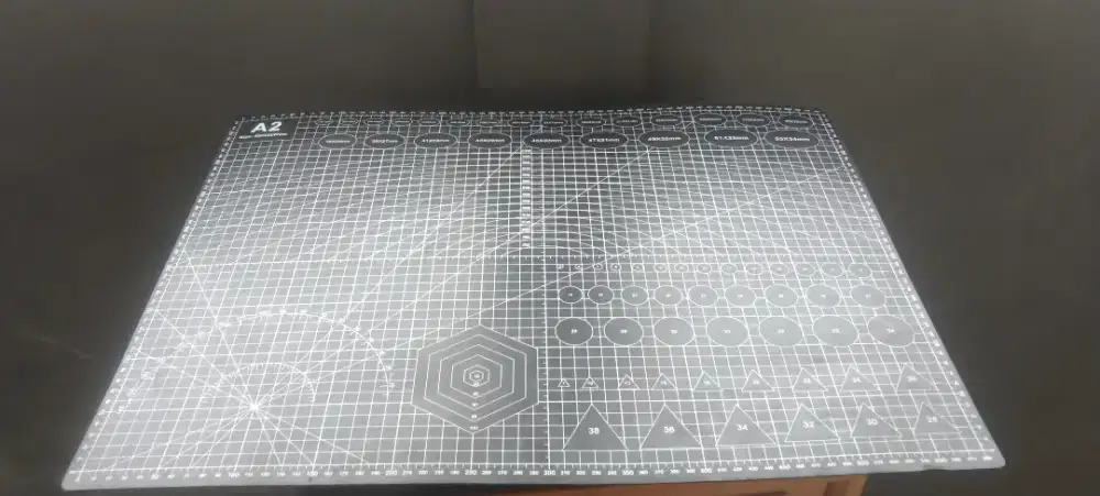 Cutting Mat A2

Ukuran standar A2