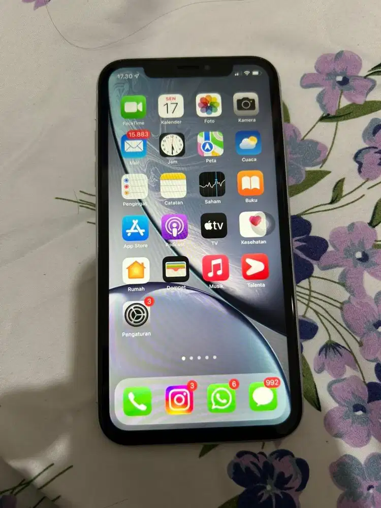 Iphone XR 64GB inter all operator insha allah mulus