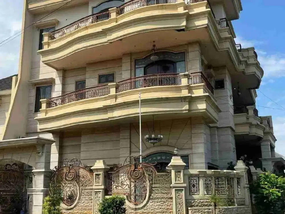 JUAL RUMAH 3.5 LANTAI GALAXY BUMI PERMAI MEWAH HOOK SIAP HUNI