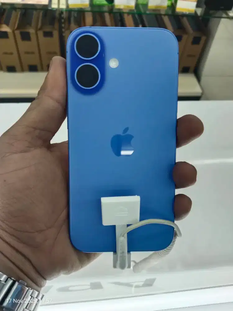 IPHONE 16 GARANSI RESMI, CICILAN BEBAS DP, BEBAS BUNGA, SYARAT KTP