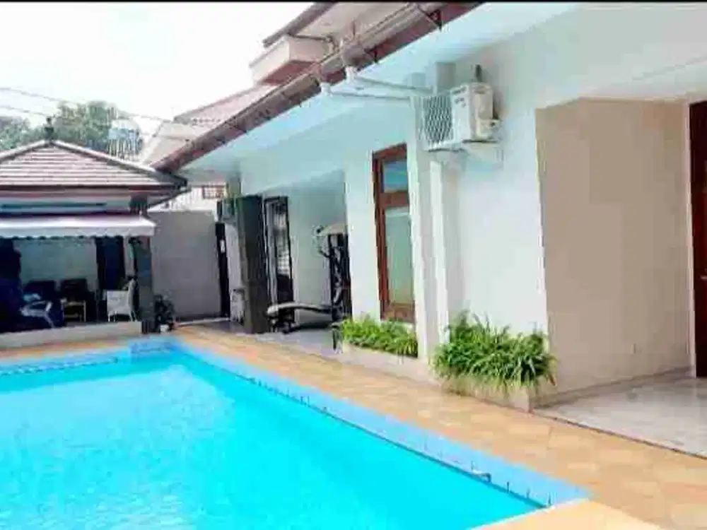 RUMAH MEWAH DIBAWAH NJOP DI KEMANG UTARA, JAKARTA SELATAN