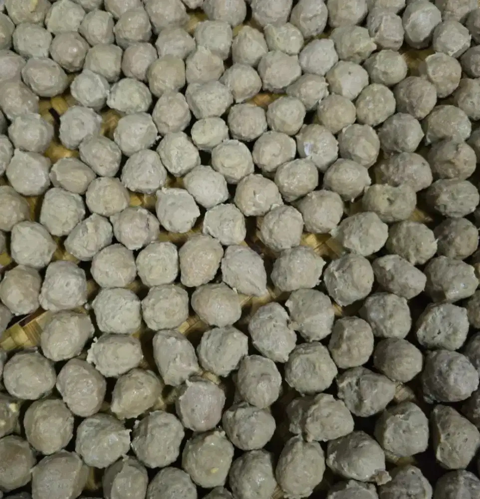 Dibutuhkan karyawan baso