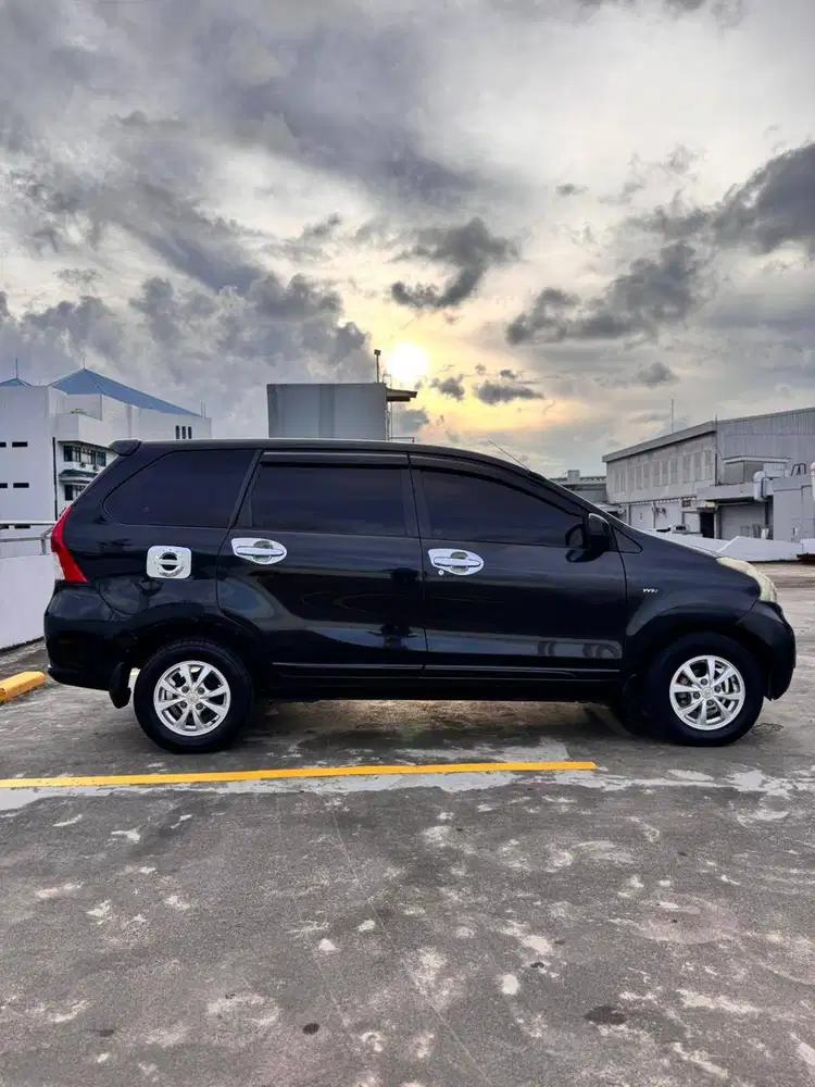 DIJUAL TOYOTA ALL NEW AVANZA 1.3 G M/T 2013