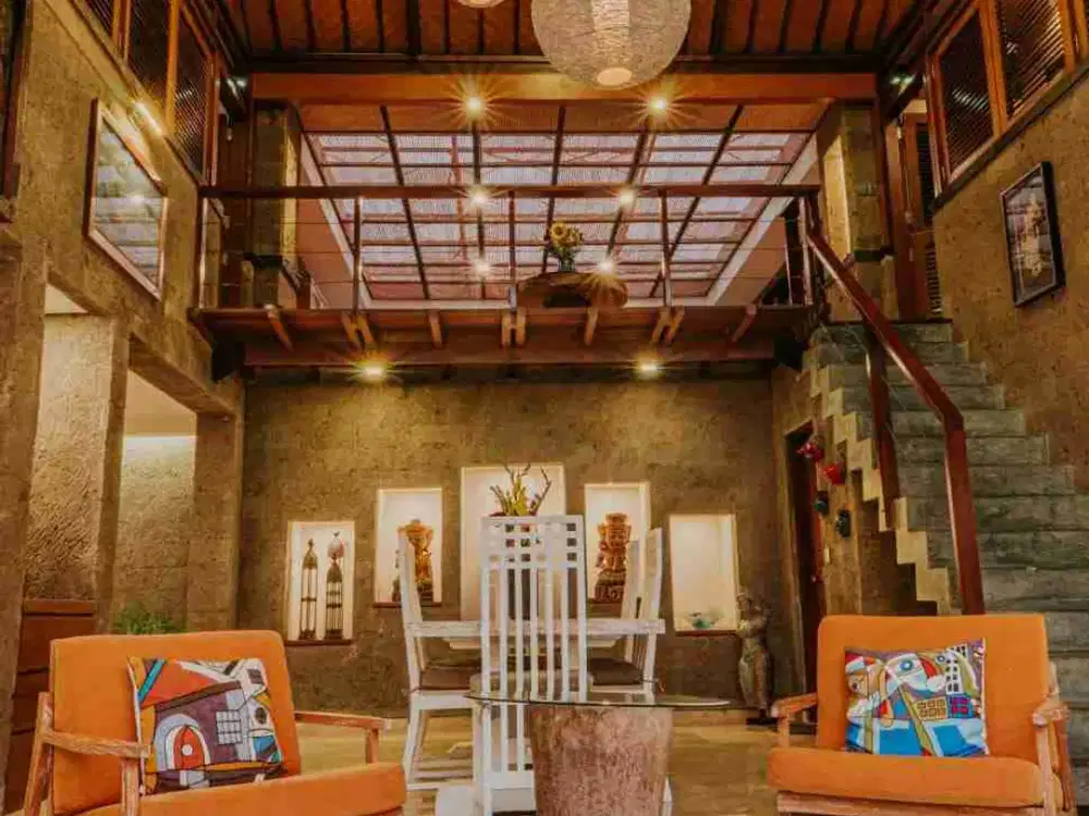 FOR SALE LUXURY VILLA KEROBOKAN  BALI FULLY FURNISH INTERIOR DESIGN