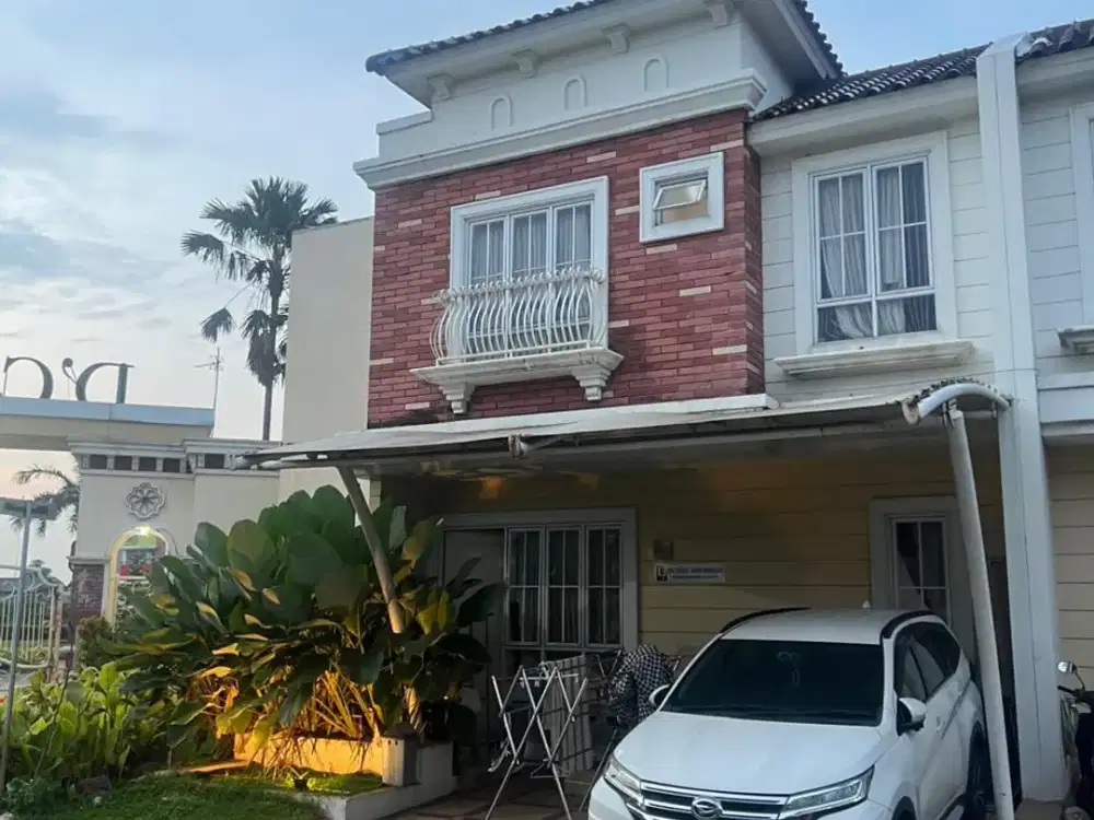 JUAL Rumah D'Cataluna Jababeka Cikarang Segera Cepat 2 Lantai Hook
