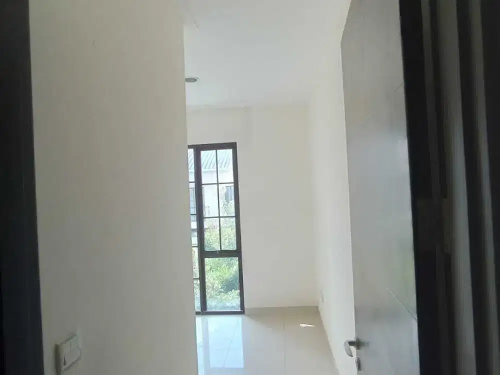 Dijual Cepat Rumah Ready 2 Lantai Cluster Green Village Tangerang