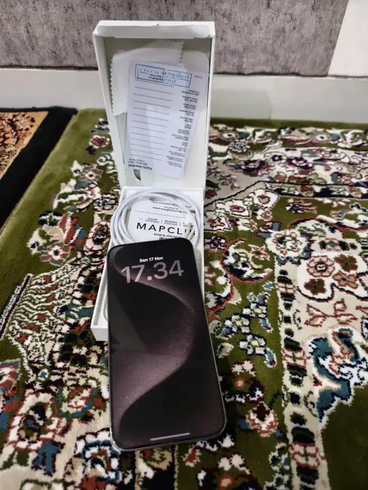 iPhone 15 pro max 256gb lengkap box dan nota resmi digimap