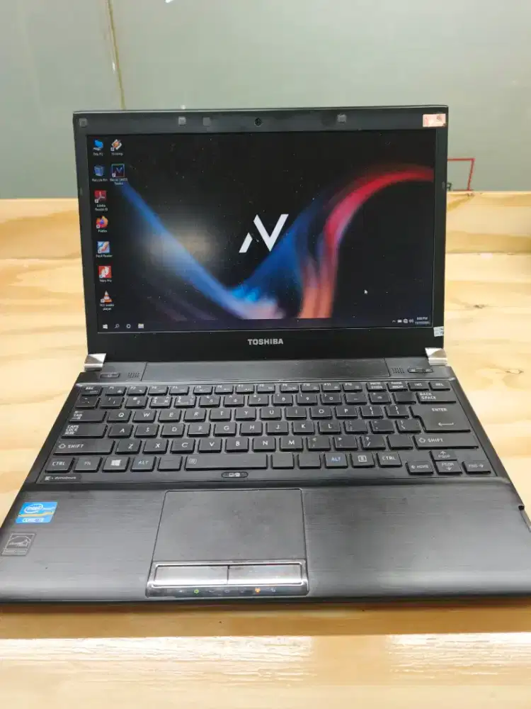 Toshiba Dynabook Murah R732/G Core i3 Ram 8gb