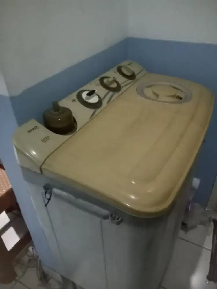 Mesin cuci Sanken 2 tabung