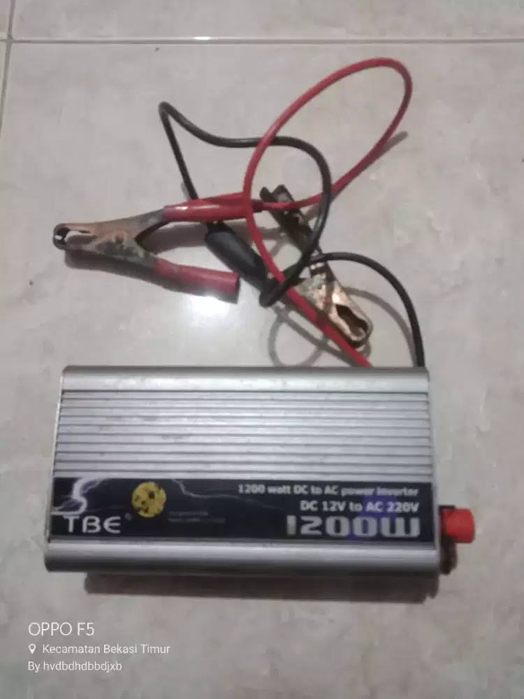 Power inverter DC 12V to AC 220V 1200Watt