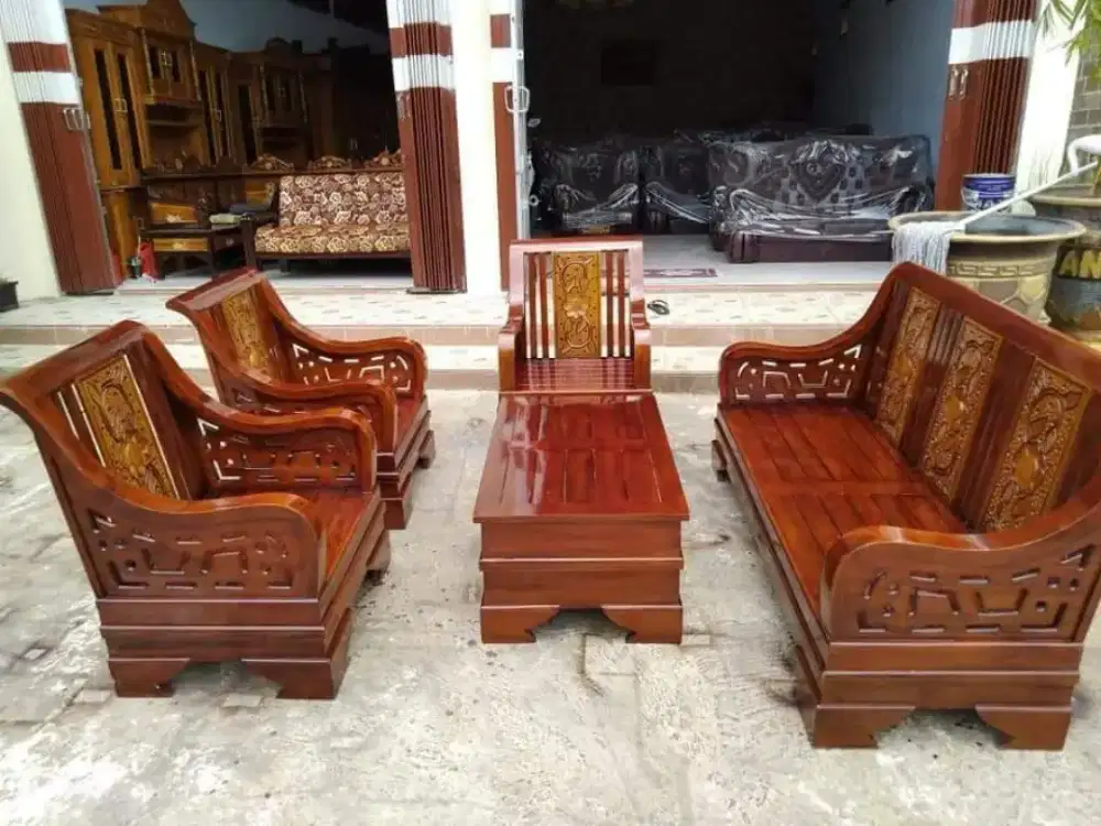 Kursi Semut Type 3.1.1.1 + Meja Kayu Jati