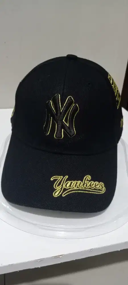 Topi NY full bordier depan, samping, belakang
