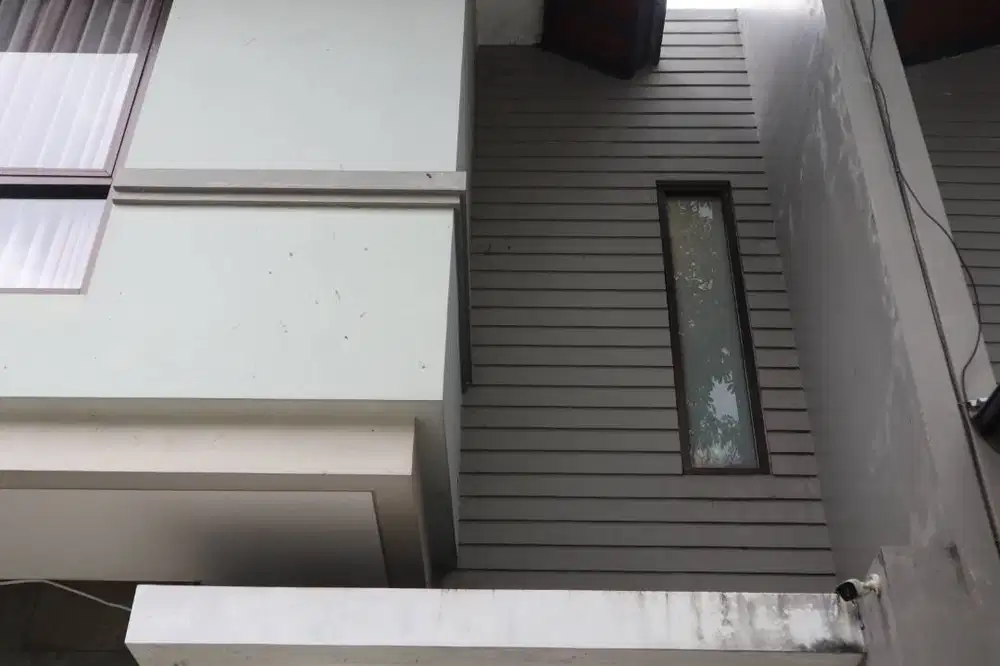 Rumah Mewah Fasilitas Lengkap