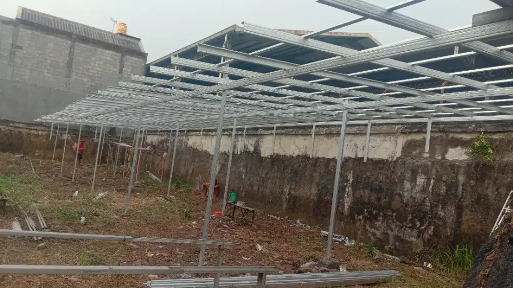 Jasa atap galfallum, bongkar pasang talang bocor,plafon pvc,