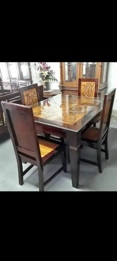 Meja Makan 4kursi Motif Marmer Kayu Jati