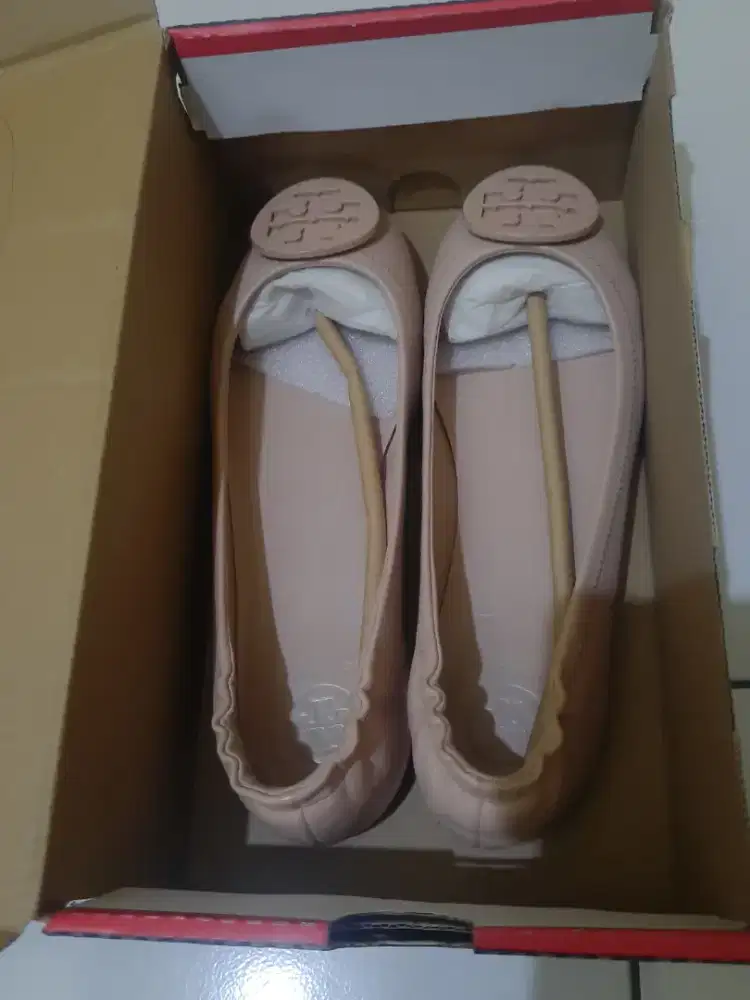 Prelovd flat shoes tory burch