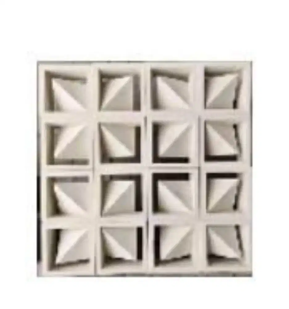 Roster beton minimalis bata tempel