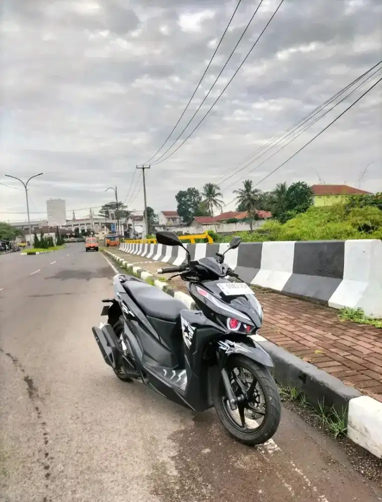 Vario led new 2019 pemakaian sendiri