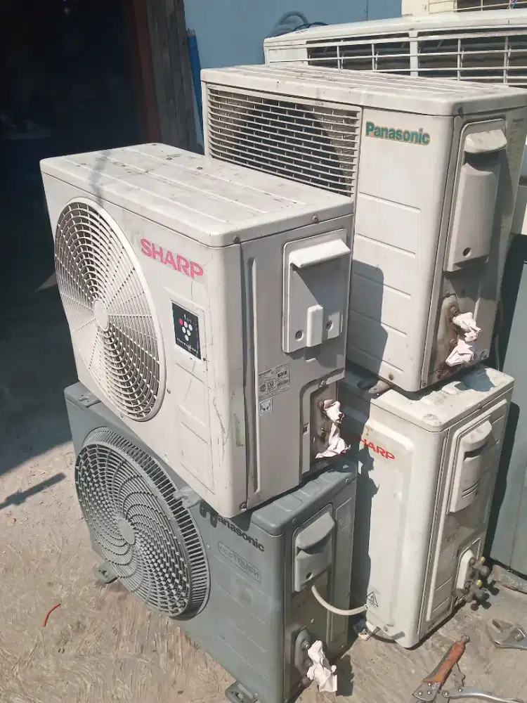 Kami melayani jual beli barang bekas seperti Besi tua, AC, kulkas,dll