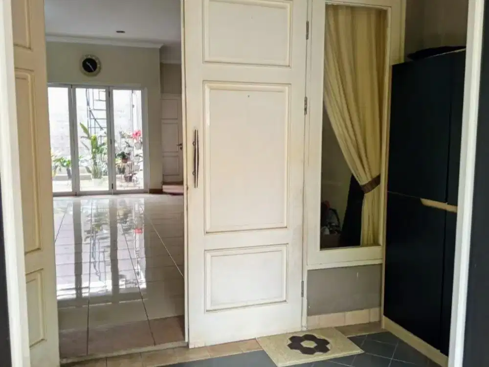TURUN HARGA Rumah Crystal Gading Serpong TERMURAH
