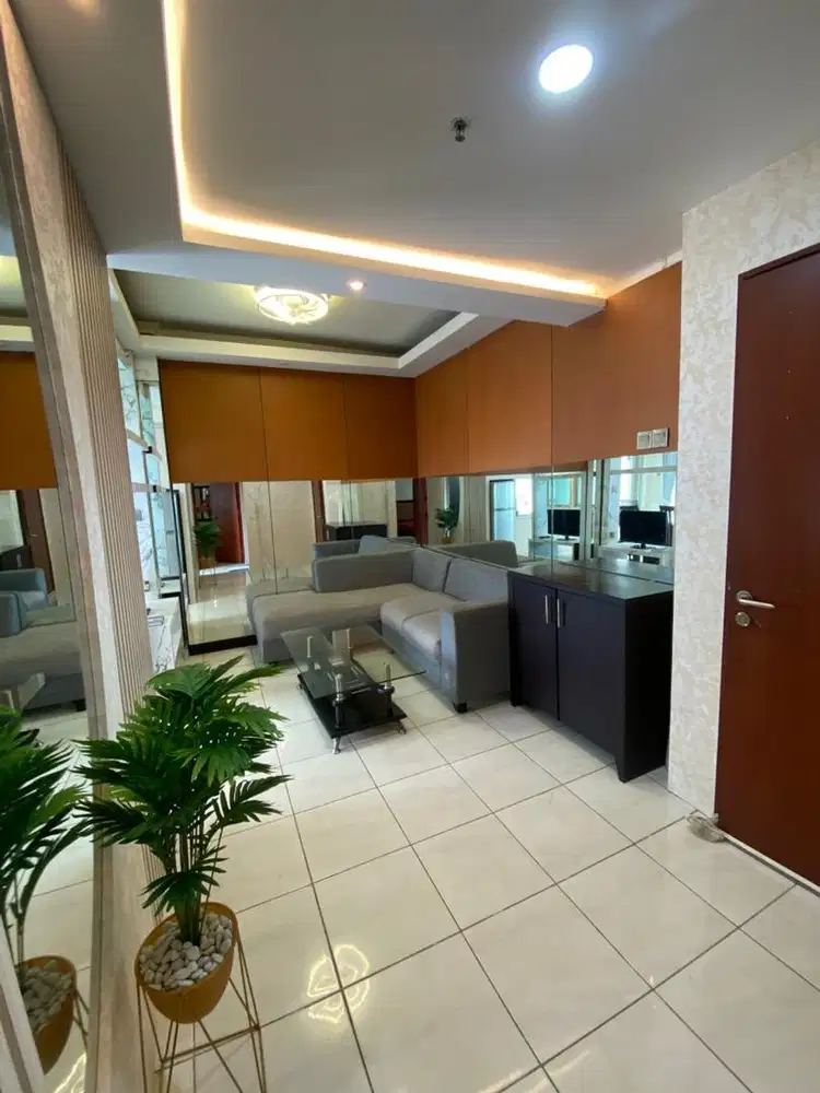 Disewakan Sudirman Park