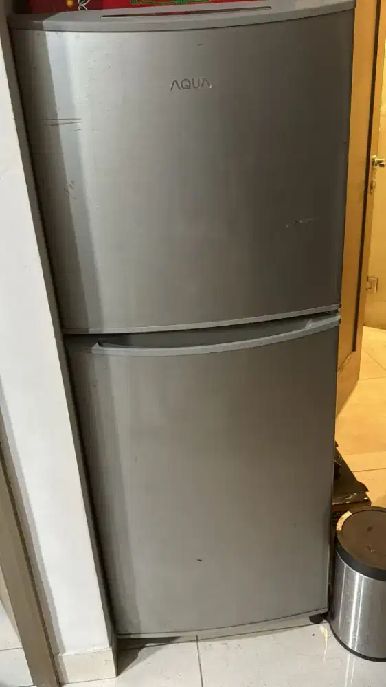 Servis AC bongkar pasang AC kulkas mesin cuci kompa air,dll