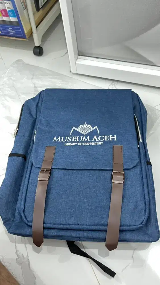 Tas ransel biru