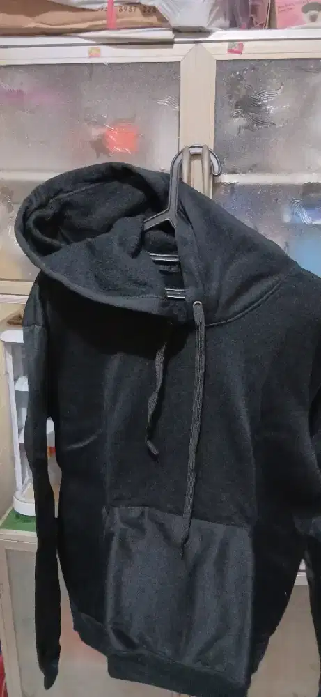 Jaket/Hoddie Hitam