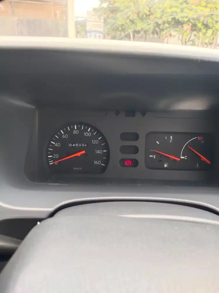 Kijang kapsul sx standart 1.8 bensin 2002