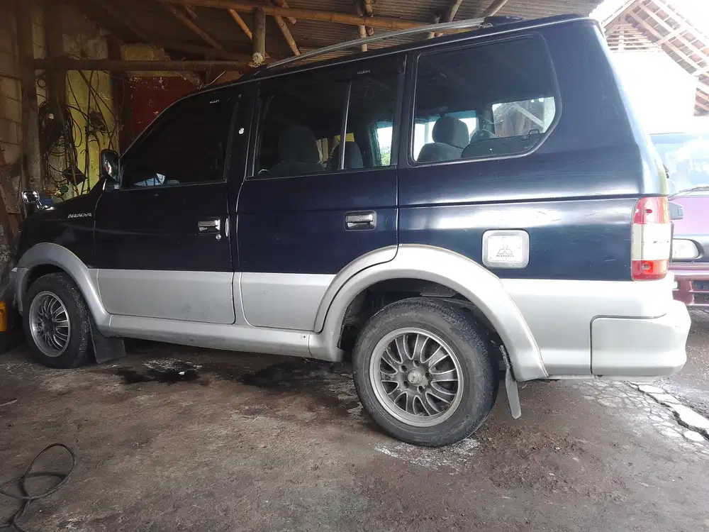 Mitsubishi Kuda 1999 Bensin