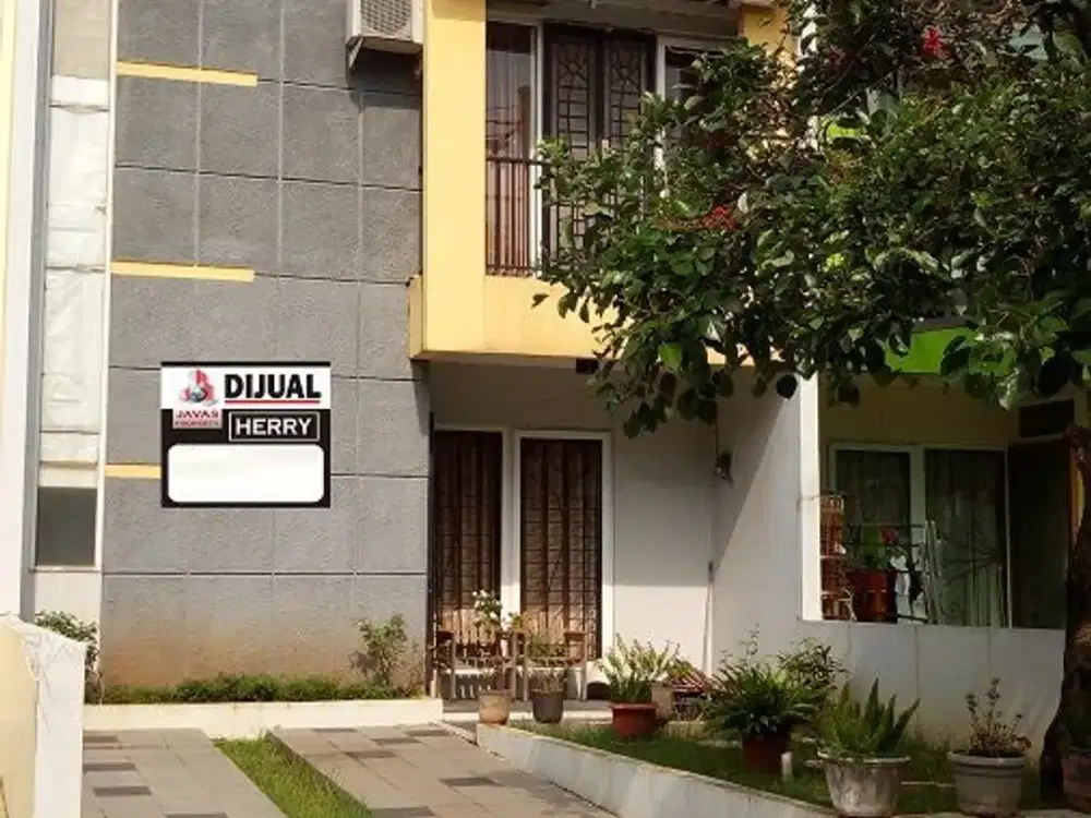 Di Jual Murah Rumah 2,5 Lantai Golden Palm