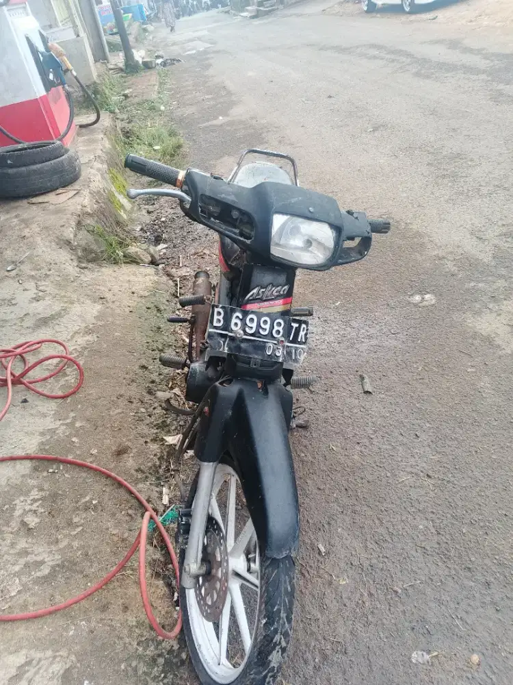 Jual Motor Astrea Lengkap