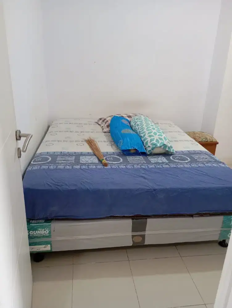 DISEWAKAN 1 KAMAR FURNIS TOWER DAHLIA APARTEMEN BASSURA CITY