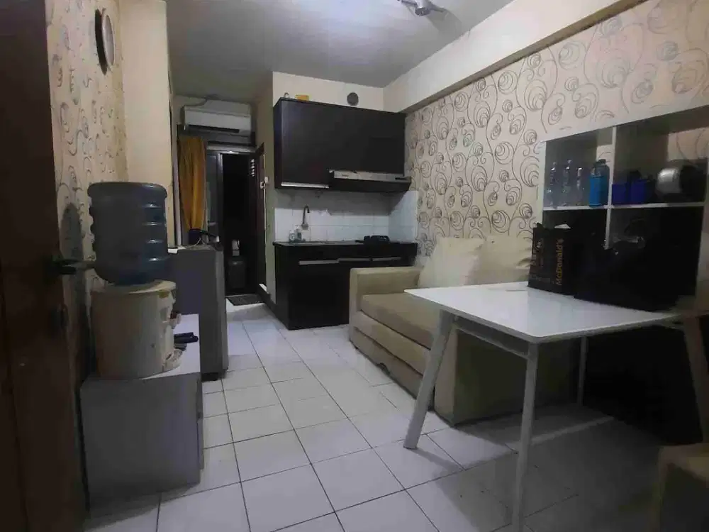 Apartemen Gateway Ahmad Yani 2 BR jual cepat