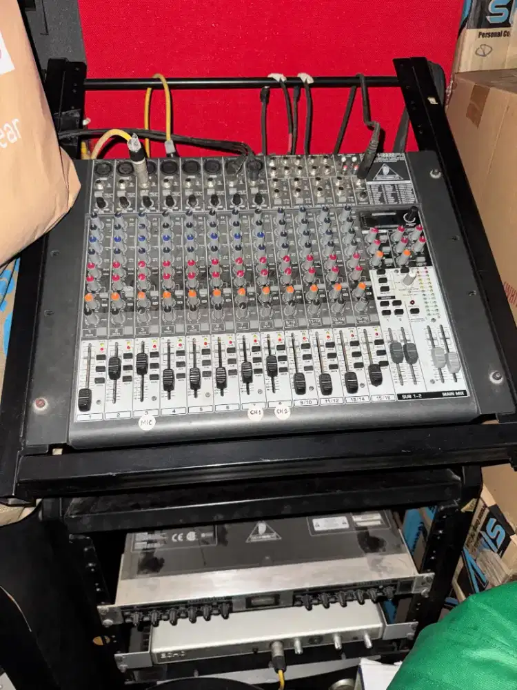 Jual perlengkapan recording behringer