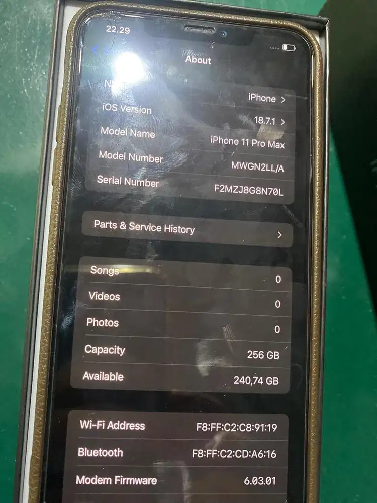 Iphone 11 Pro Max midnight green