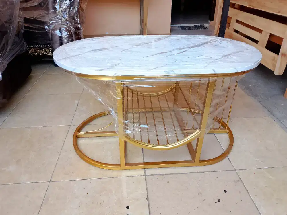 Meja Tamu Besi Minimalis