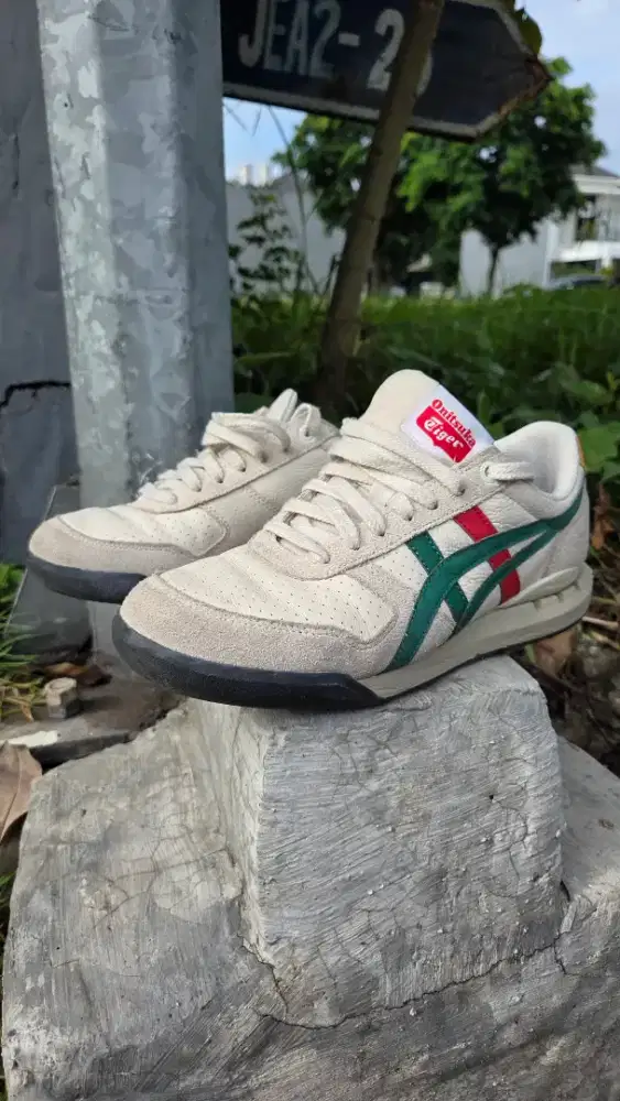 Sepatu Tiger Onitsuka Ultimate original asli