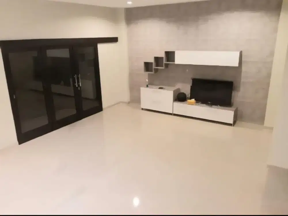 Rumah Nyaman di Tarumanegara Singgasana Pradana